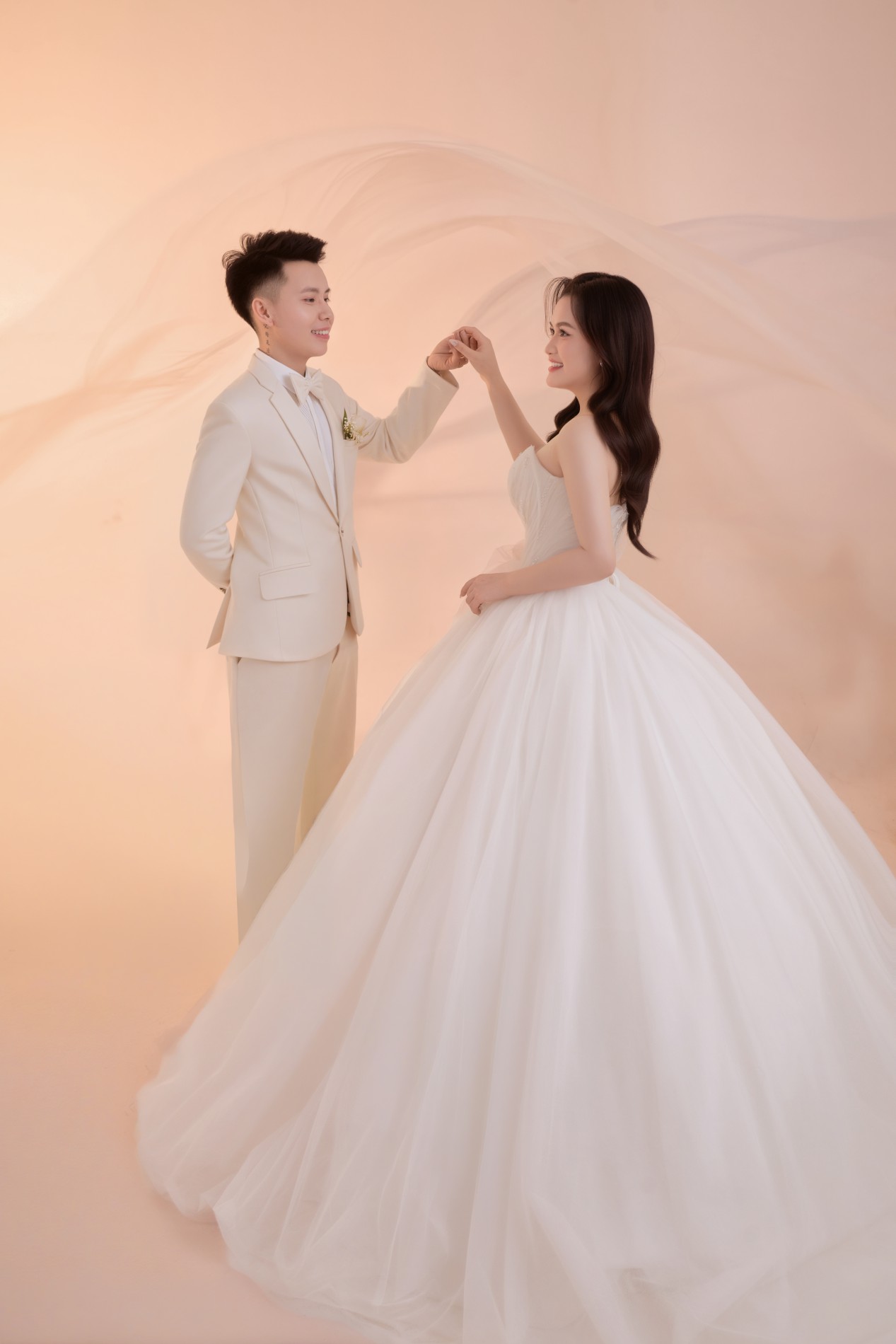 Minh Thông – Khánh Huyền